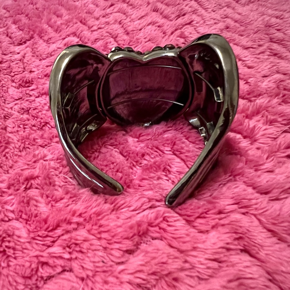 Gorgeous Statement Piece Bangle Bracelet - image 5